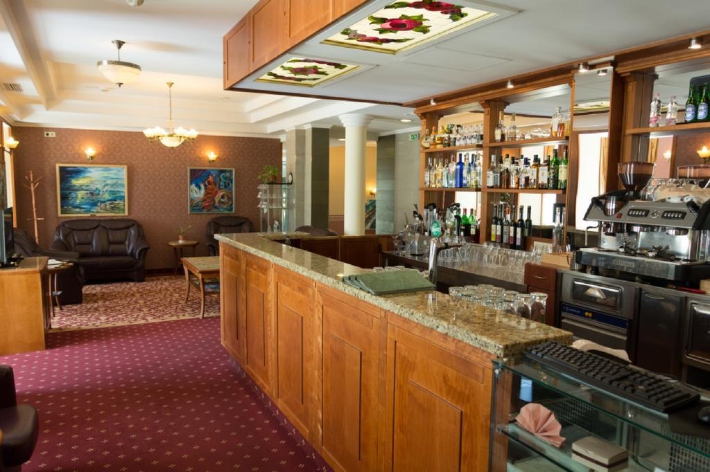 Elizabeth Hotel Gyula Exterior photo